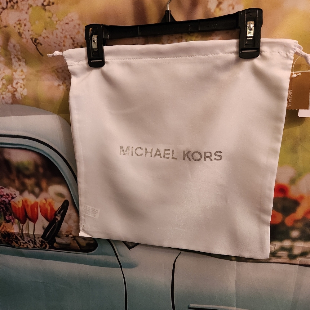 Michael Kors Small Drawstring Dust Bag 13" × 13" NWT - Picture 6 of 7